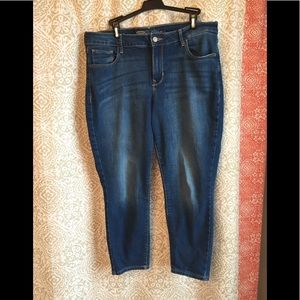 Old navy rockstar ankle crop jegging